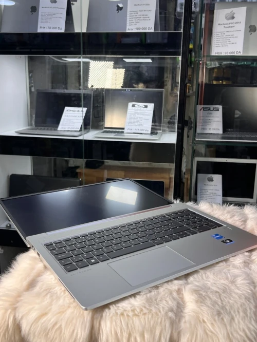 Hp  elite book 640 G9
