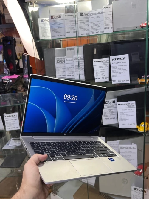 Hp elite book 440 G9 