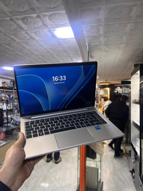 Hp elite book 640 G9