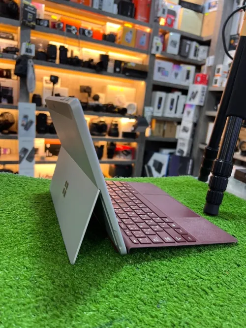 Surface Go 