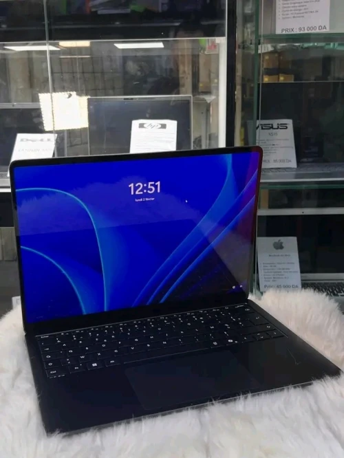 Surface laptop 7 Snapdragon X 10 16 ram 512 ssd etat 20/10
