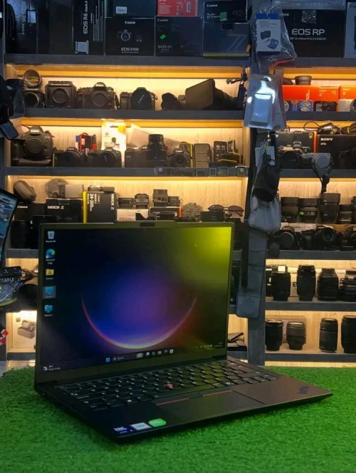 Lenovo E14 Gen 7 ultra 5 16 ram 512 ssd etat 10/10