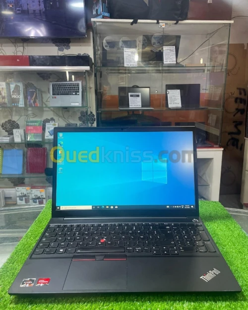 Lenovo Thinkpad E15 Ryzen 7 5K series 24 Gb ram 512Gb ssd 15 pouce FHD etat 10/10 