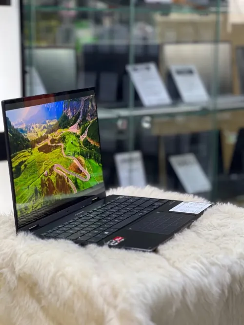 Asus Zenbook 360 convertible Oled 