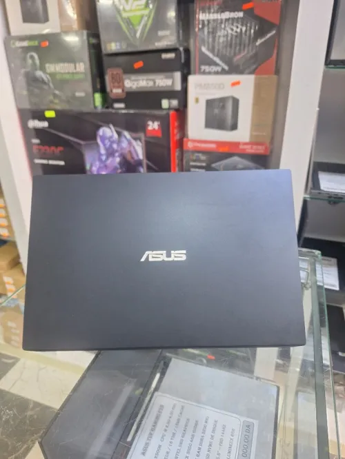 ASUS EXPERTBOOK B1402C / I5-1235U / 8GB / 256GB SSD / FHD