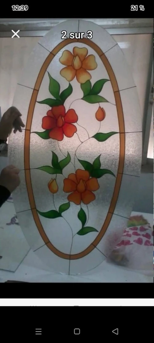 رسم على زجاج