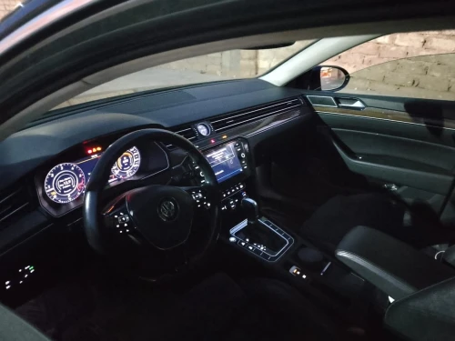 Volkswagen Passat 2018 Carat plus