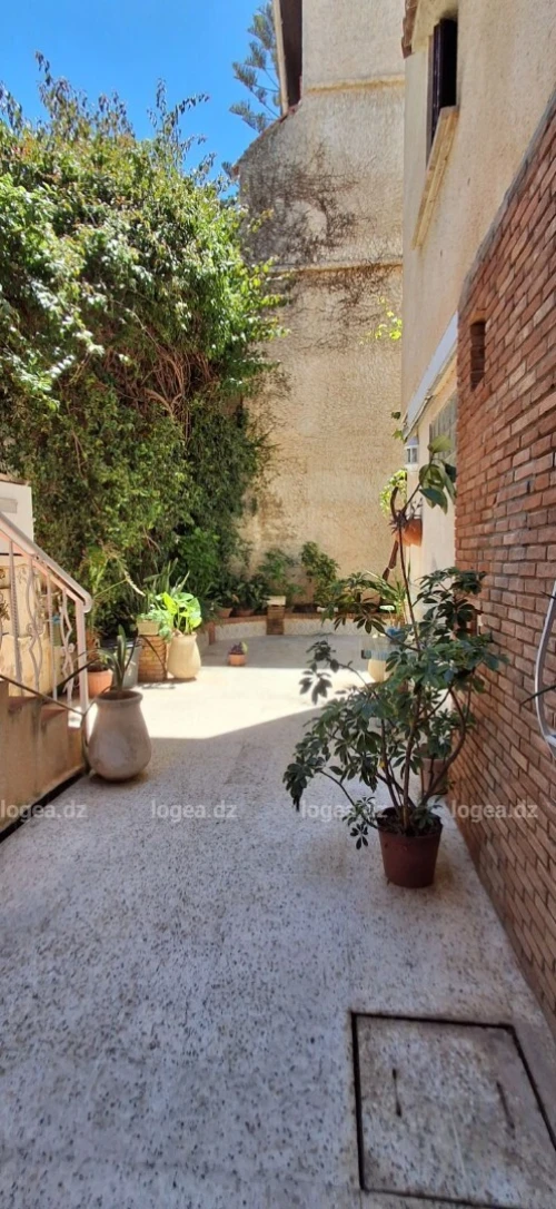 Location Appartement Niveau de villa F4 Alger Beni messous