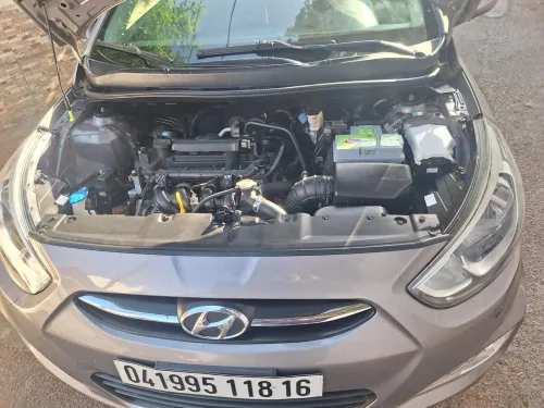 Hyundai Accent RB  4 portes 2018 Accent RB  4 portes