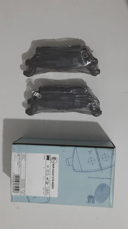 PLAQUETTES DE FREIN ARRIERE HUMMER H3 3.5,3.7 4WD