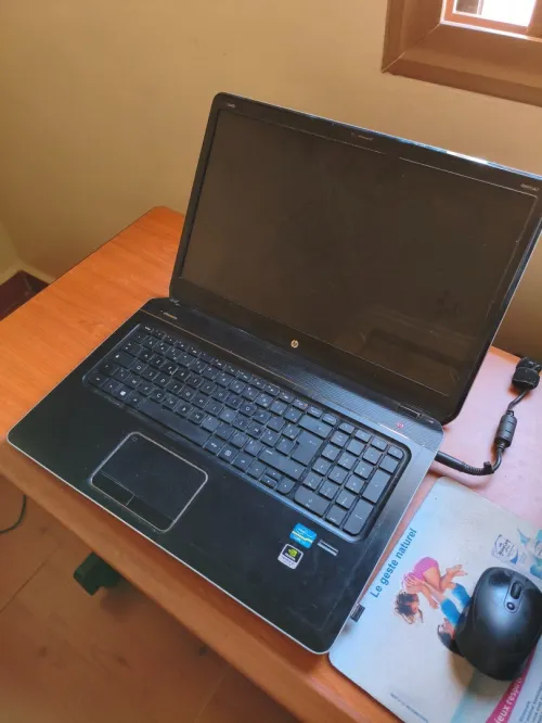 HP ENVY DV7 Mémoire 992G