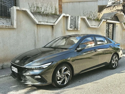 Hyundai Elantra 2025 Glx