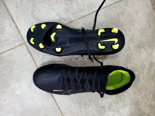Soulier nike mercurial professionnel p41/42