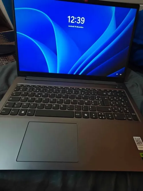 Lenovo LOQ Gaming i7 + RTX 4050 NEW