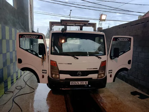 Nissan NT400 2013