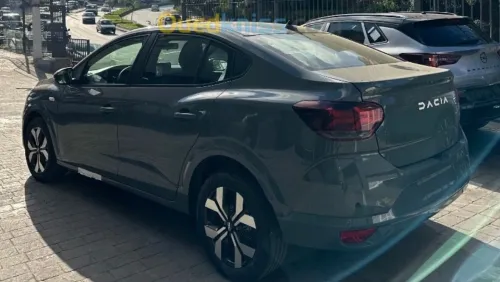 Dacia Logan 2025 Extrême