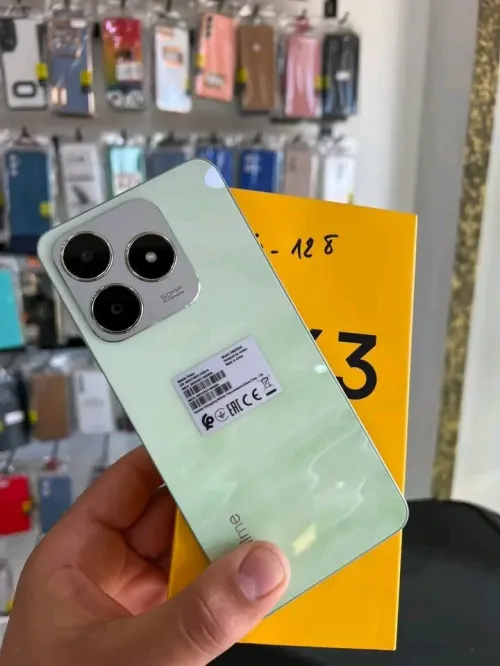 Realme C63