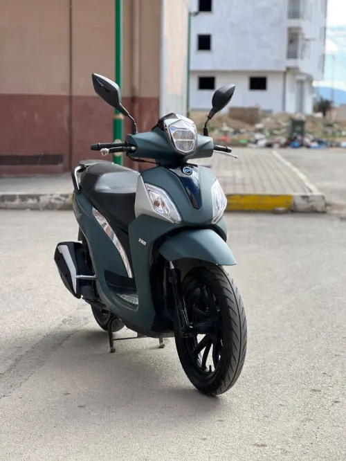 Sym St 200 2025