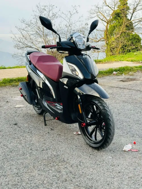 Sym St200 2025
