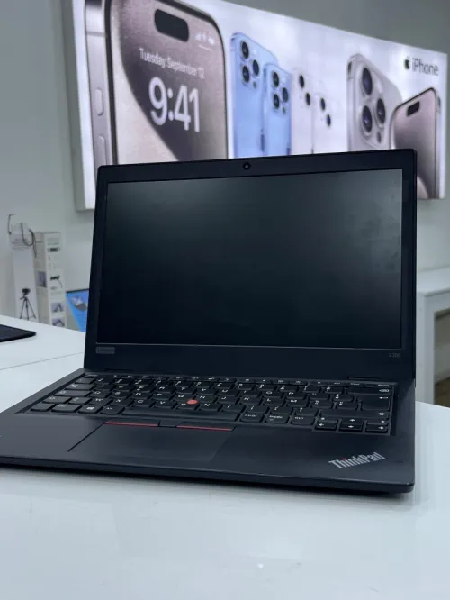 Lenovo thinkpad L390 i5 8th 8/256GB