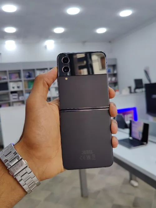 SAMSUNG Z FLIP 4 (8/128)