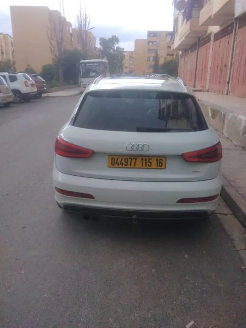 Audi Q3 2015 S Line compétition