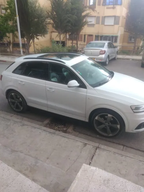 Audi Q3 2015 S Line compétition