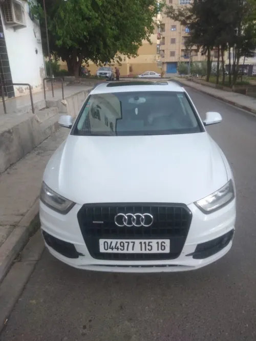 Audi Q3 2015 S Line compétition