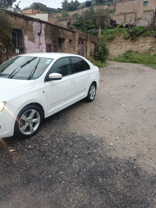 Skoda Rapid 2013 Rapid