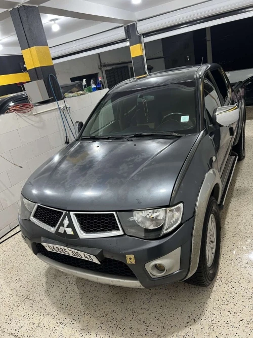 Mitsubishi L200 2010 L200