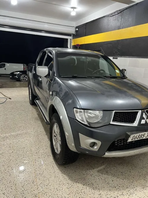 Mitsubishi L200 2010 L200