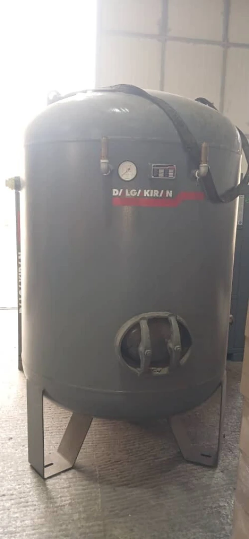 Compresseur d'air + Citèrne d'air (Turque)