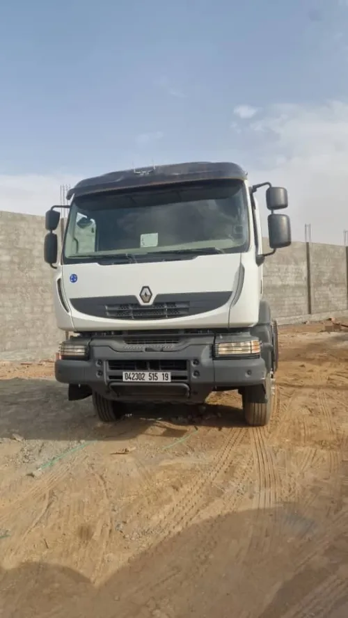 Renault Tracteur routier 2015