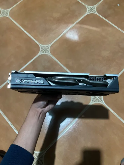 RX570 8GB GDDR5 sapphire nitro plus