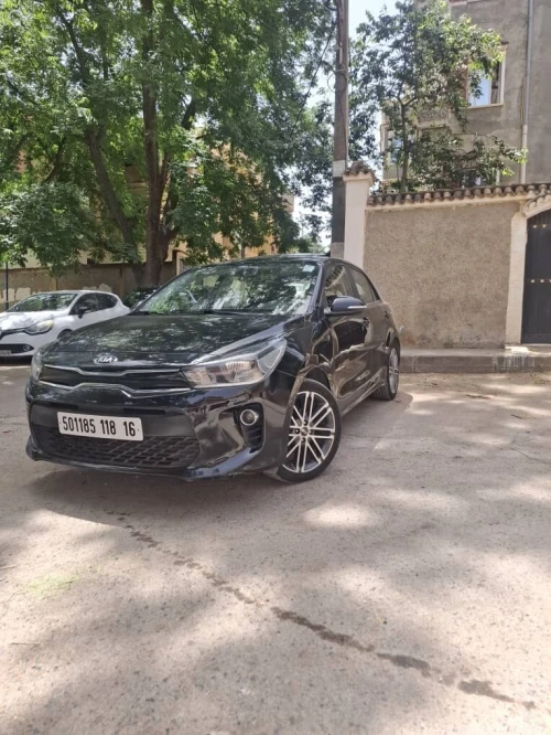 Kia Rio 5 portes 2018 Pop Facelift 