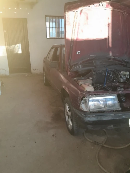 Mercedes Classe E 1983 Classe E