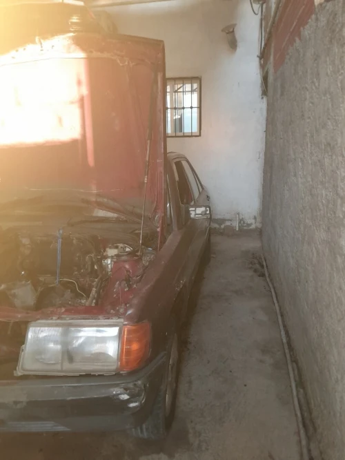 Mercedes Classe E 1983 Classe E