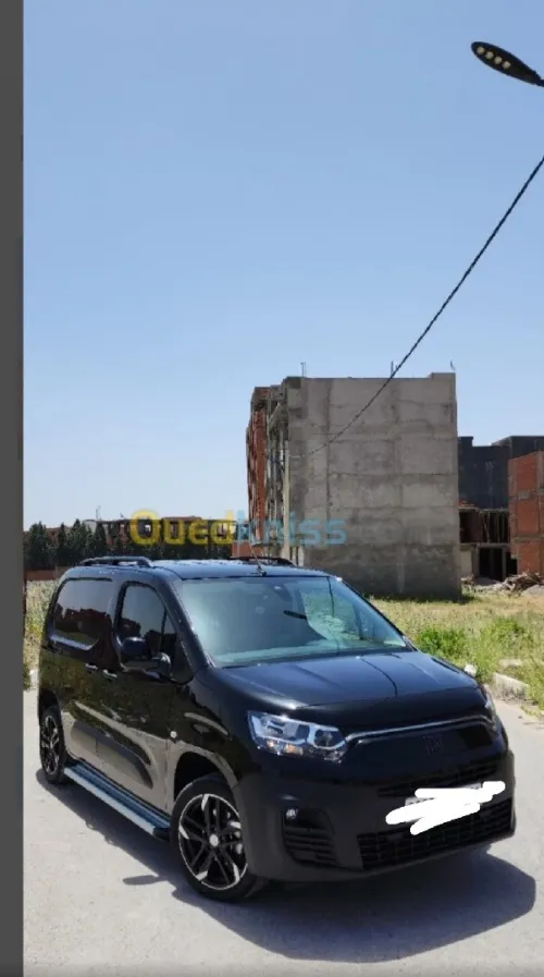 Fiat Doblo 2024 Italie