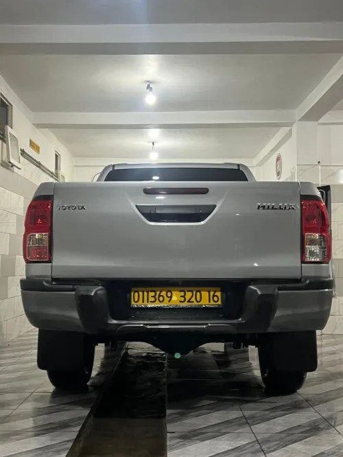 Toyota Hilux 2020 
