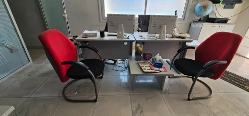 Bureau + chaises