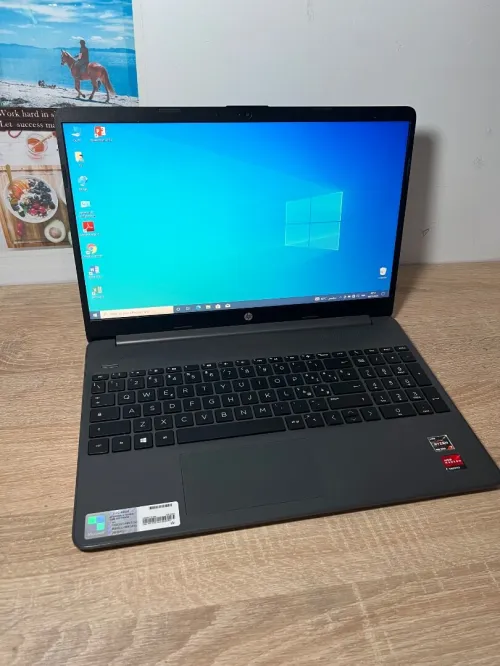 PC Hp AMD Ryzen 7 4700U 8 GB 256GB