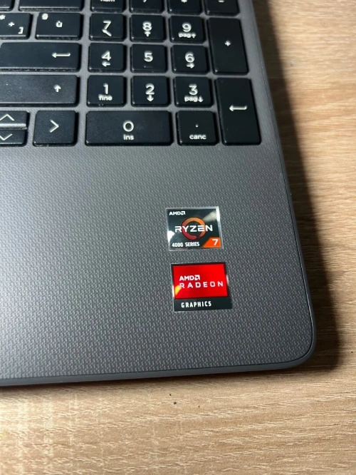 PC Hp AMD Ryzen 7 4700U 8 GB 256GB