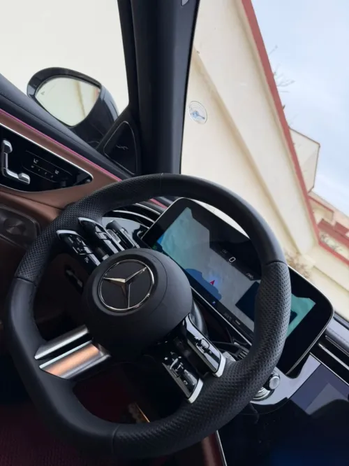 Mercedes Classe E 2025 S full options