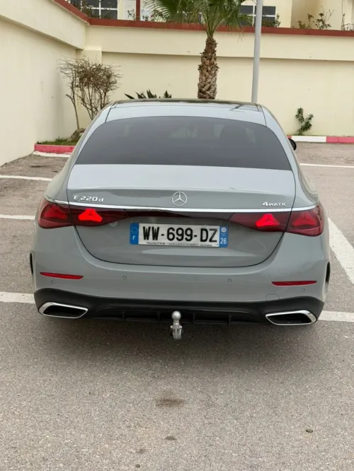 Mercedes Classe E 2025 S full options