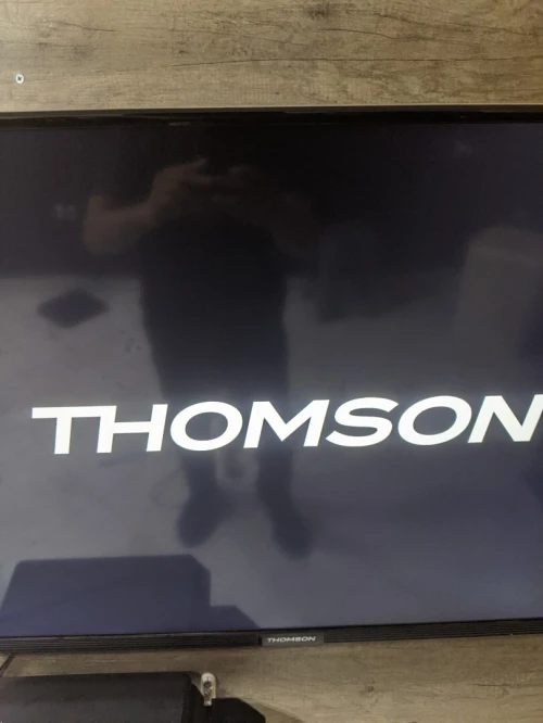 Tv Thomson 43 pouces simple 