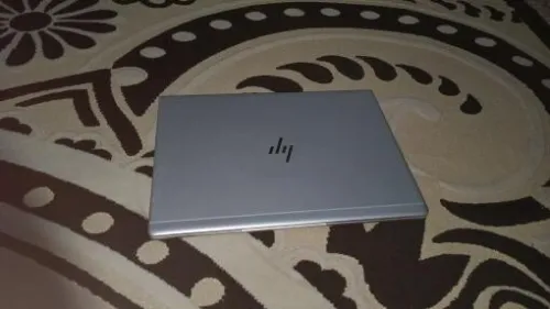 Laptop HP EliteBook 830 G5 / i5 7300u / RAM 8Go / SSD 256Go / Intel HD 620