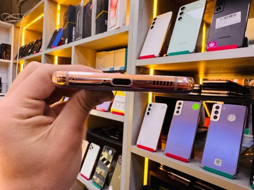 SAMSUNG GALAXY S21