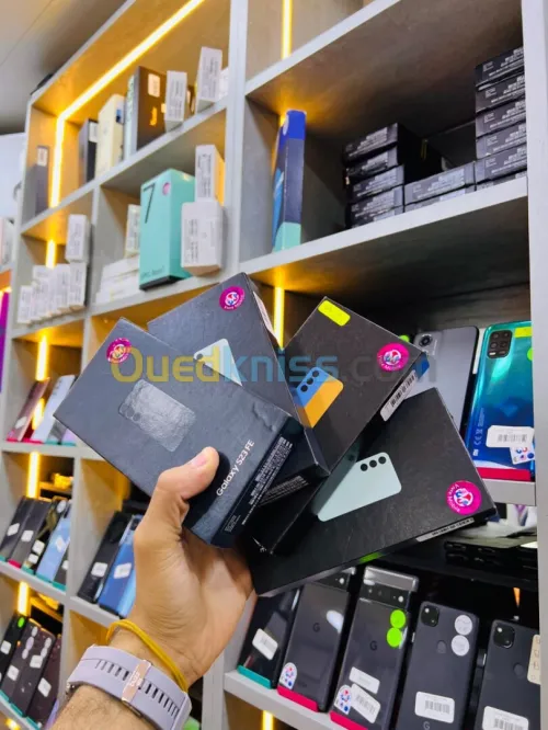 Samsung S23 Fe 8/128 Coffret Jamais Servi