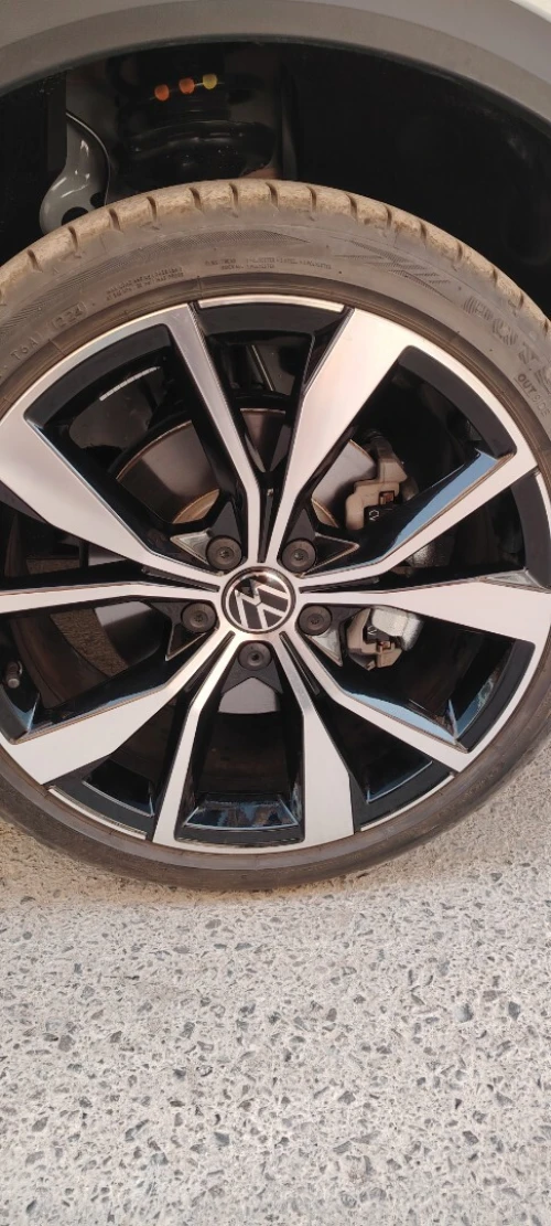 Volkswagen T-Roc 2025 R-Line 
