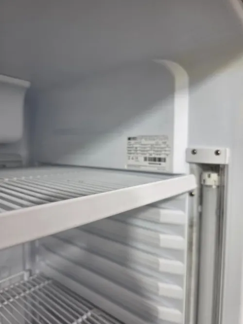 Frigo Ugur vitré 